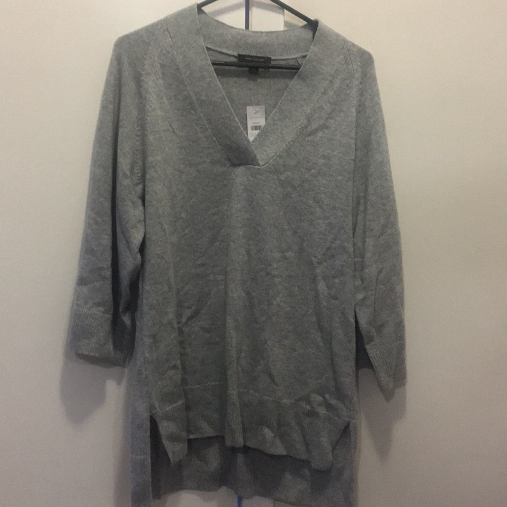 Anne Taylor tunic sweater